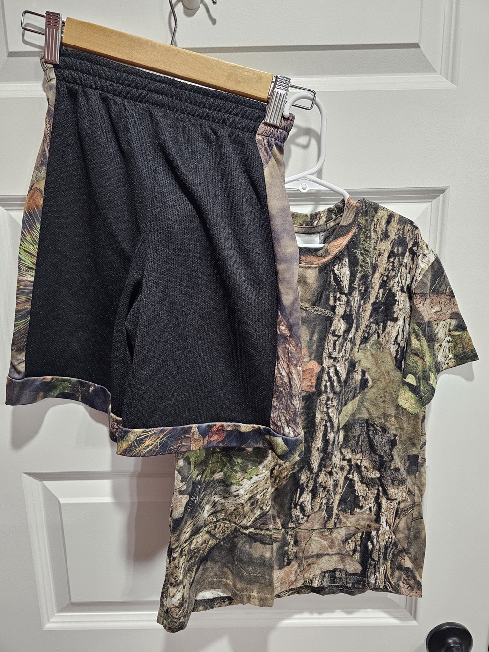 Mossy Oak Camouflage Tee in Brown, Green and Black
